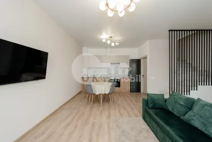 Townhouse, GRĂTIEȘTI