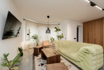 Дом, Телецентр, МАЛАЯ МАЛИНА