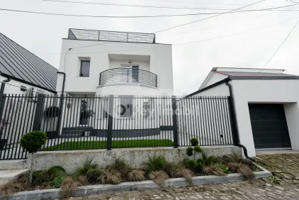 Дом, Телецентр, МАЛАЯ МАЛИНА