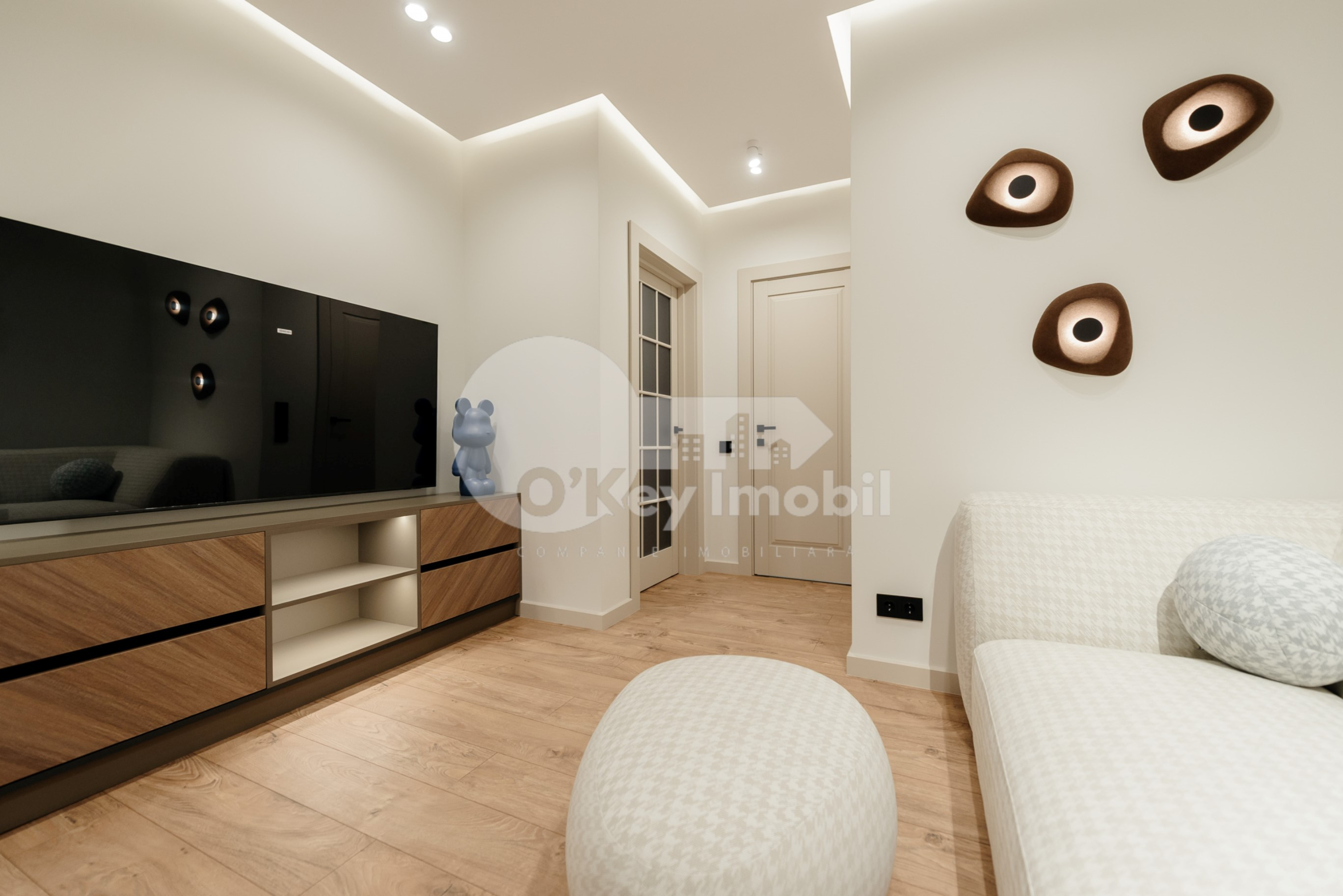 Apartament, Buiucani, VASILE LUPU