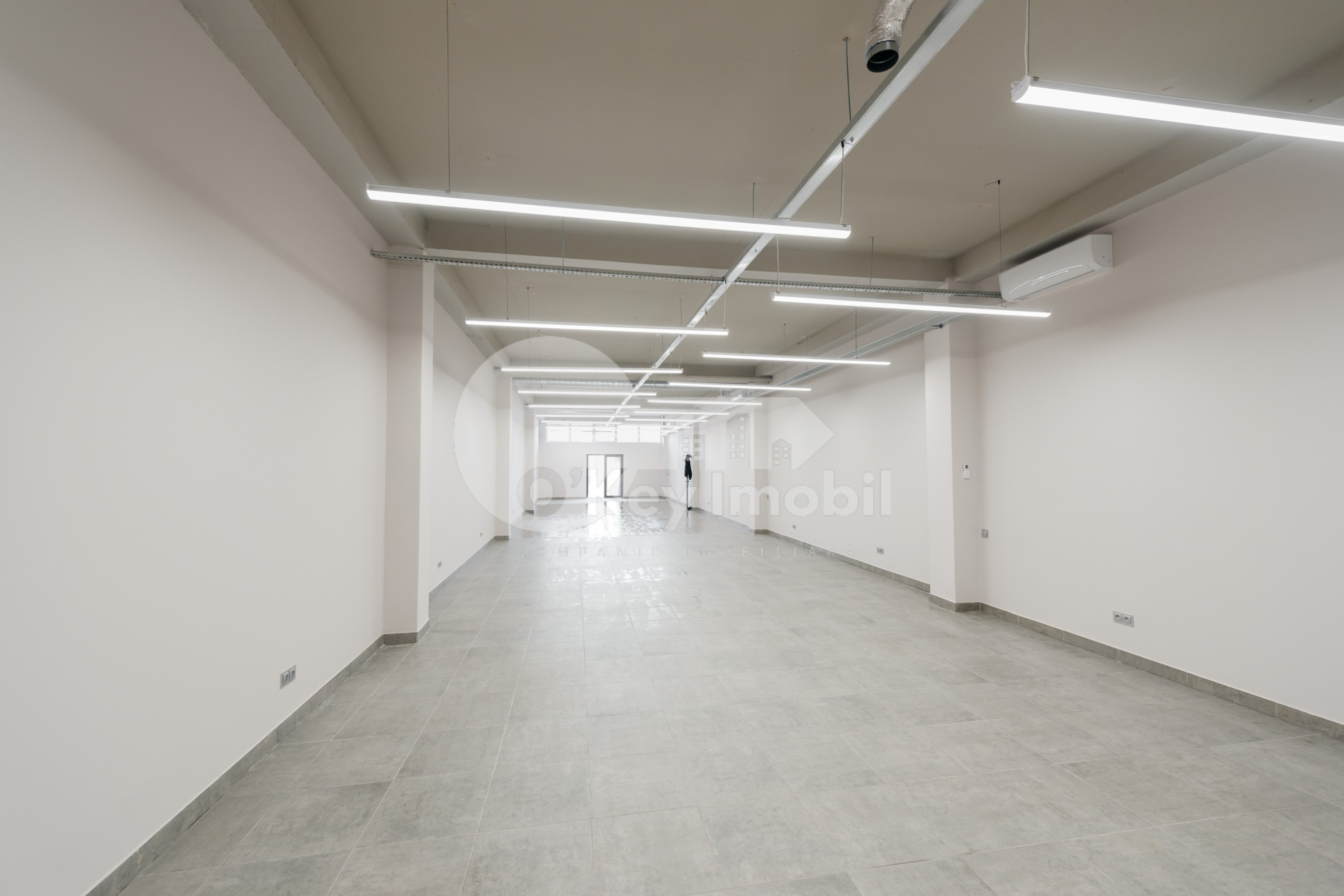 Spațiu comercial, Centru, COLUMNA