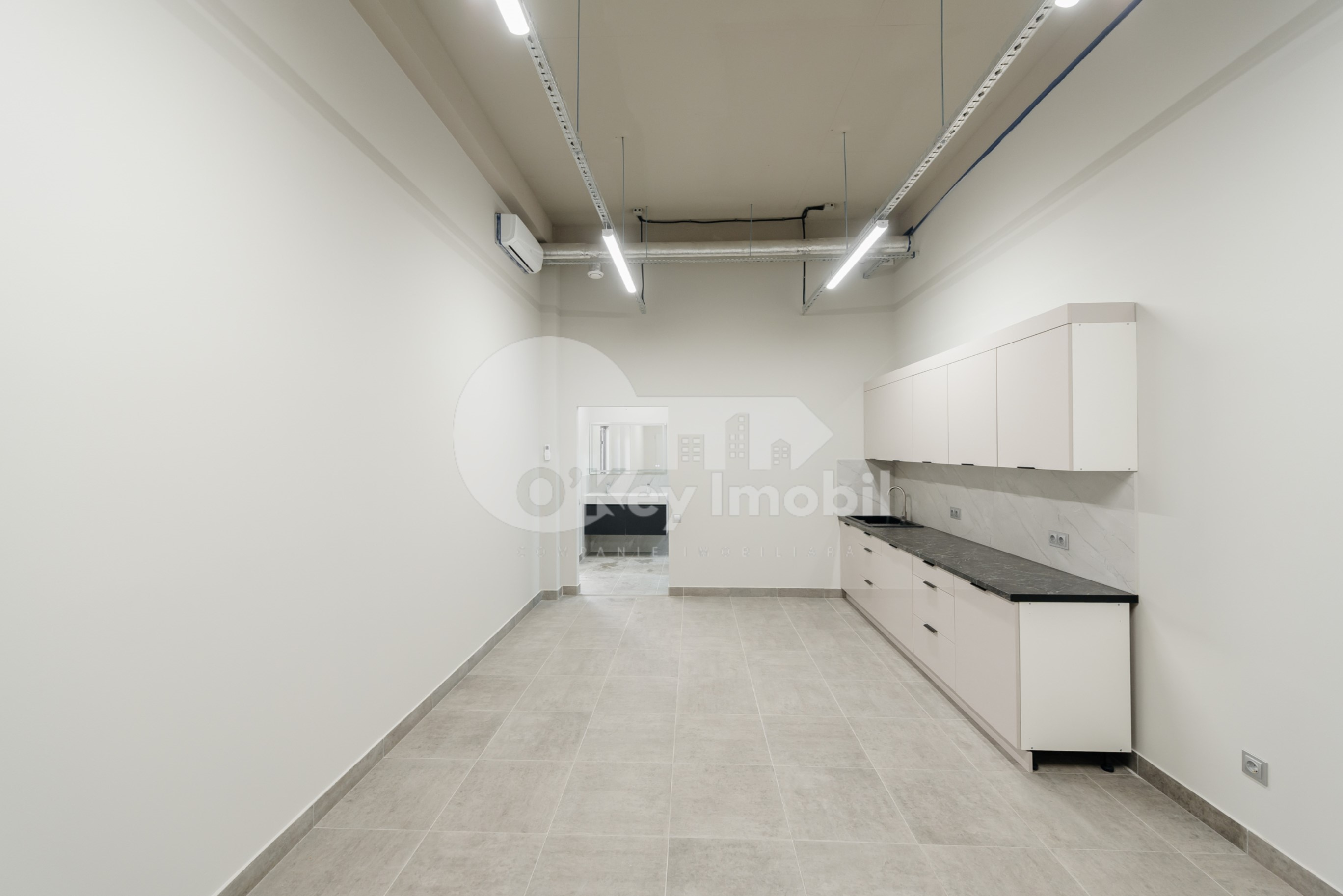 Spațiu comercial, Centru, COLUMNA