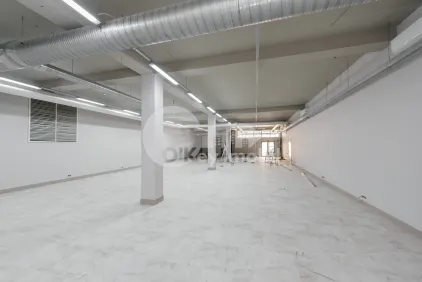 Комм. помещение, Центр, КОЛУМНА