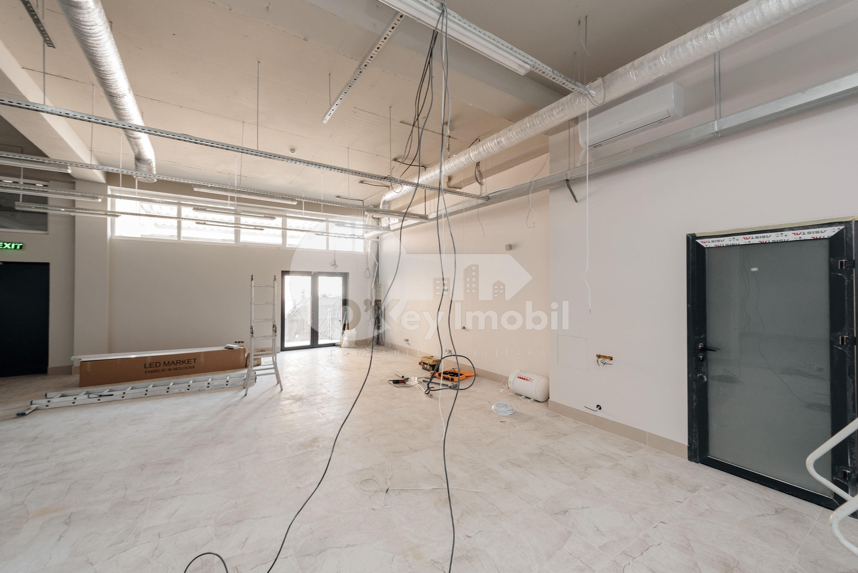 Spațiu comercial, Centru, COLUMNA