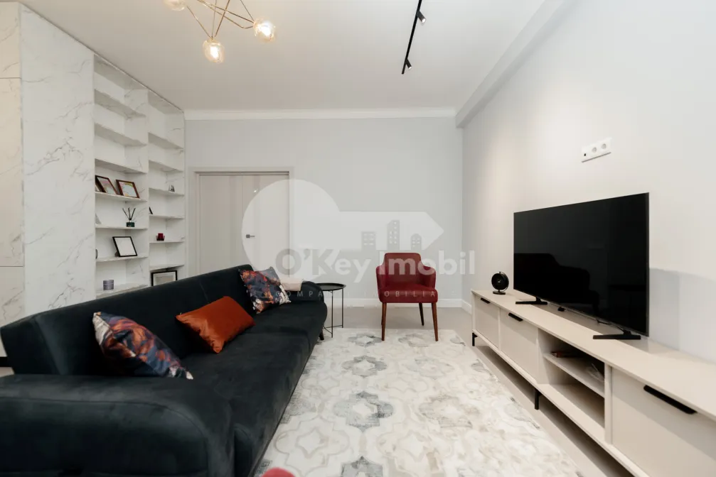 Apartament, Centru, MOARA ROȘIE