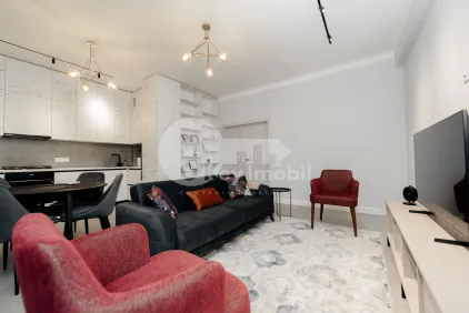 Apartament, Centru, MOARA ROȘIE