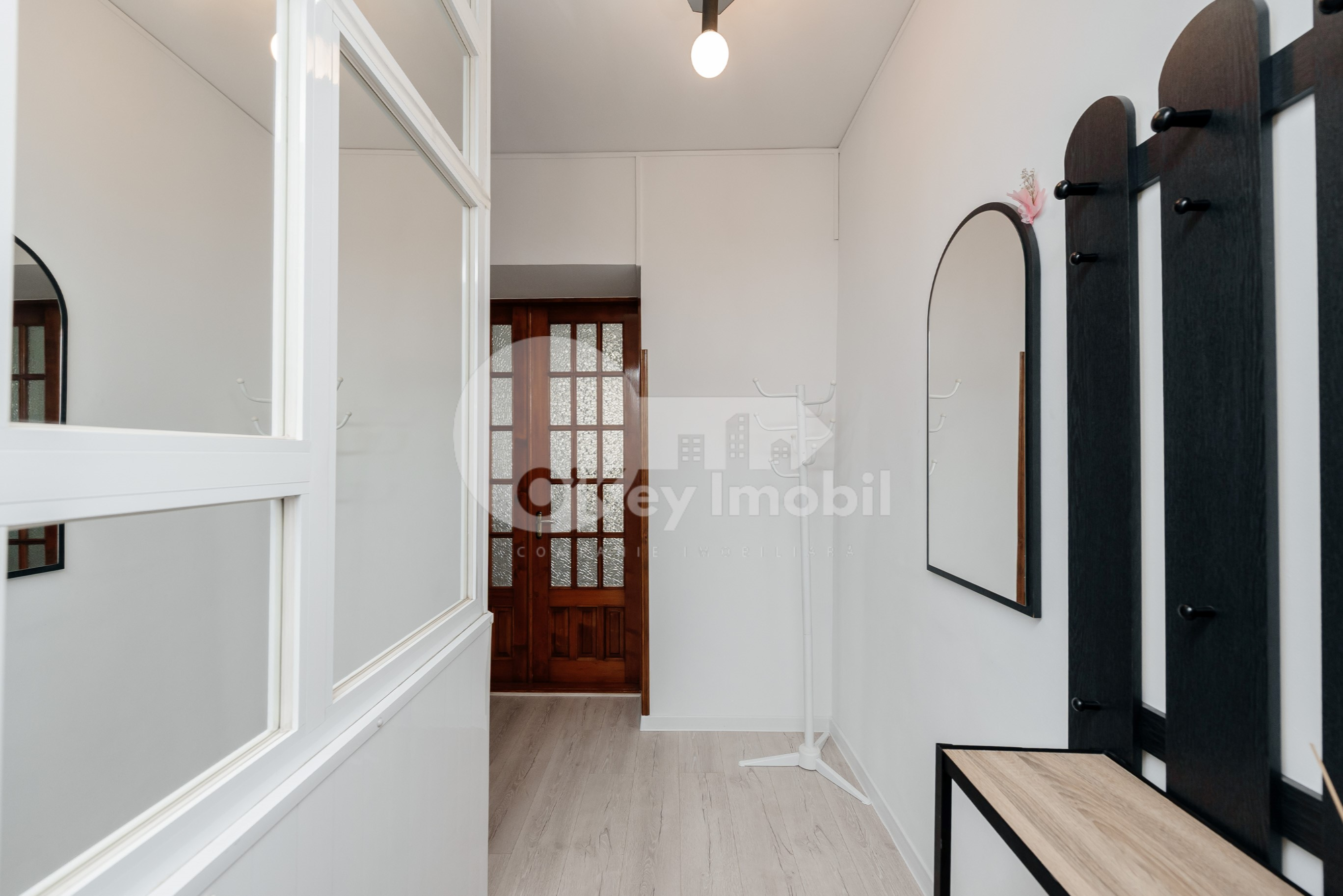 Apartament, Centru, 31 AUGUST