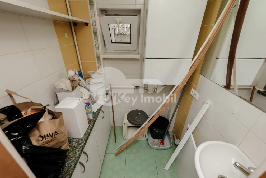 Oficiu, Centru, ALEXEI ȘCIUSEV