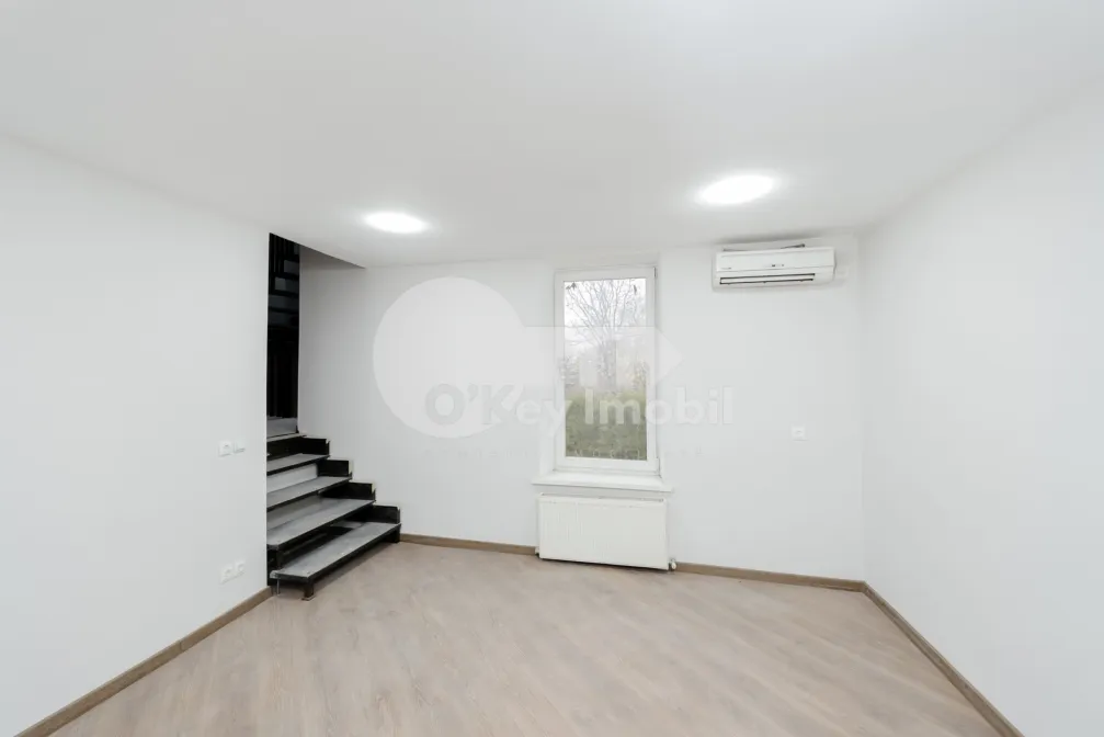 Комм. помещение, Центр, ЩУСЕВА