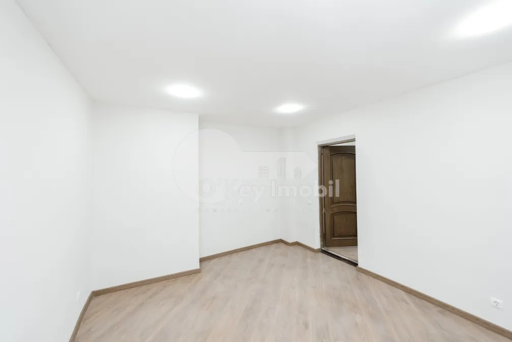 Комм. помещение, Центр, ЩУСЕВА