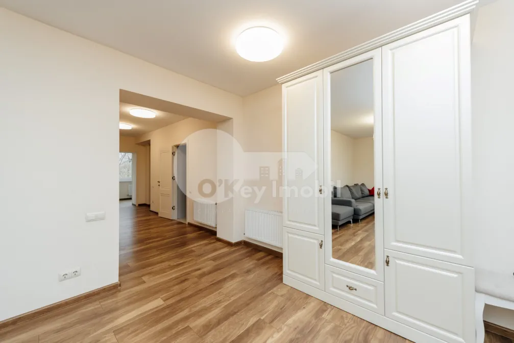 Apartament, Центр, КОНСТАНТИН НЕГРУЦЦИ