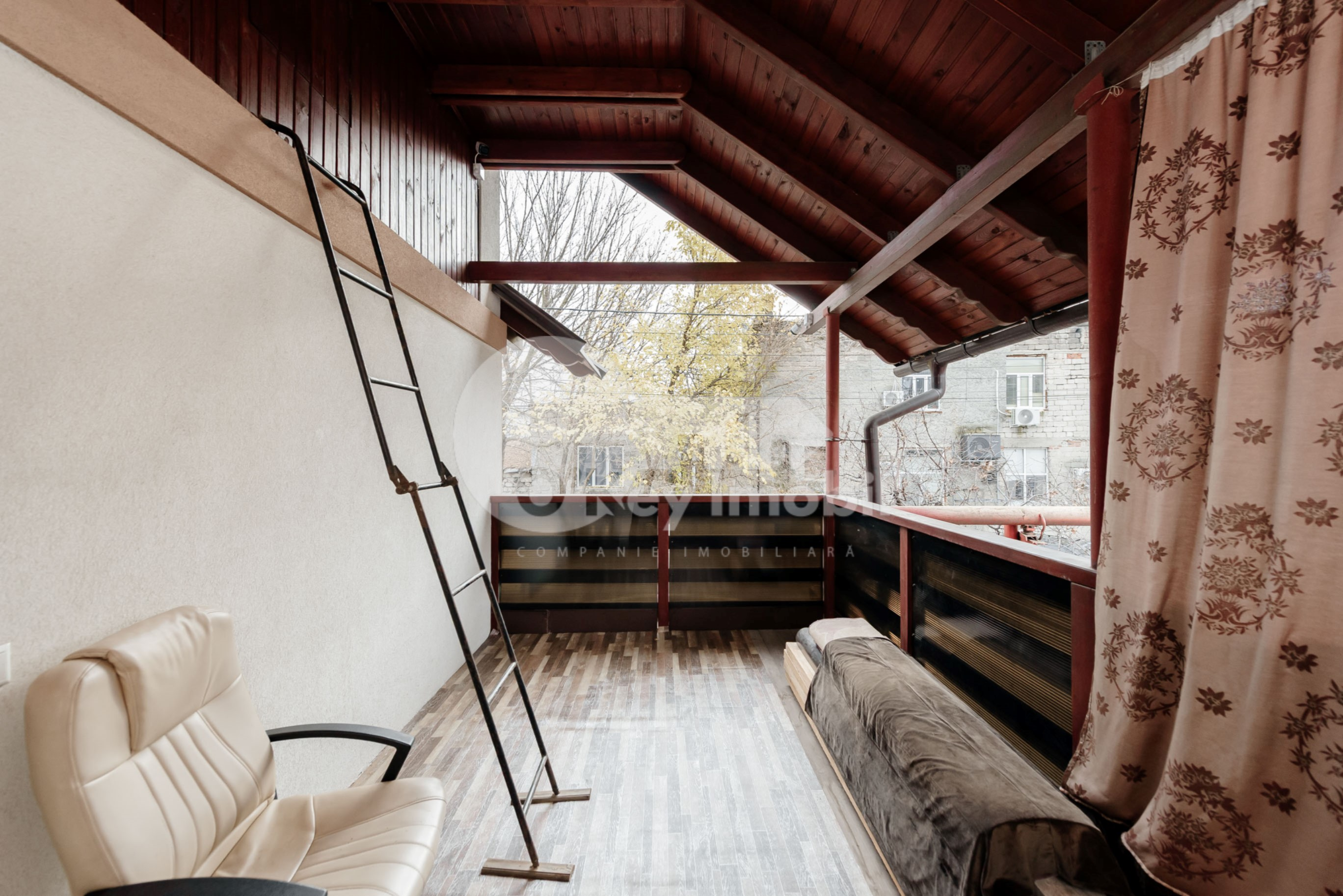 Casă, Buiucani, ZĂVOIULUI