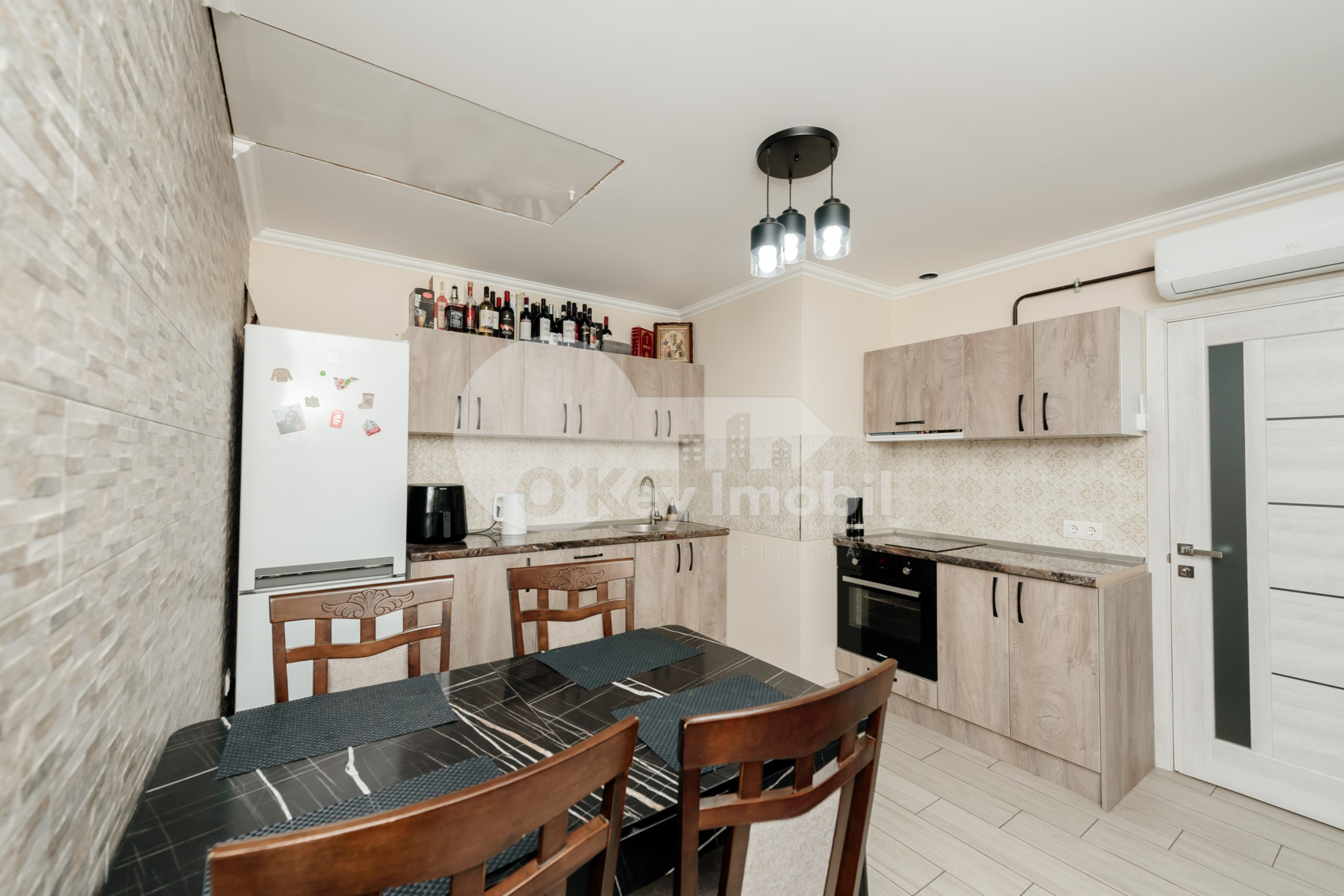 Casă, Buiucani, ZĂVOIULUI