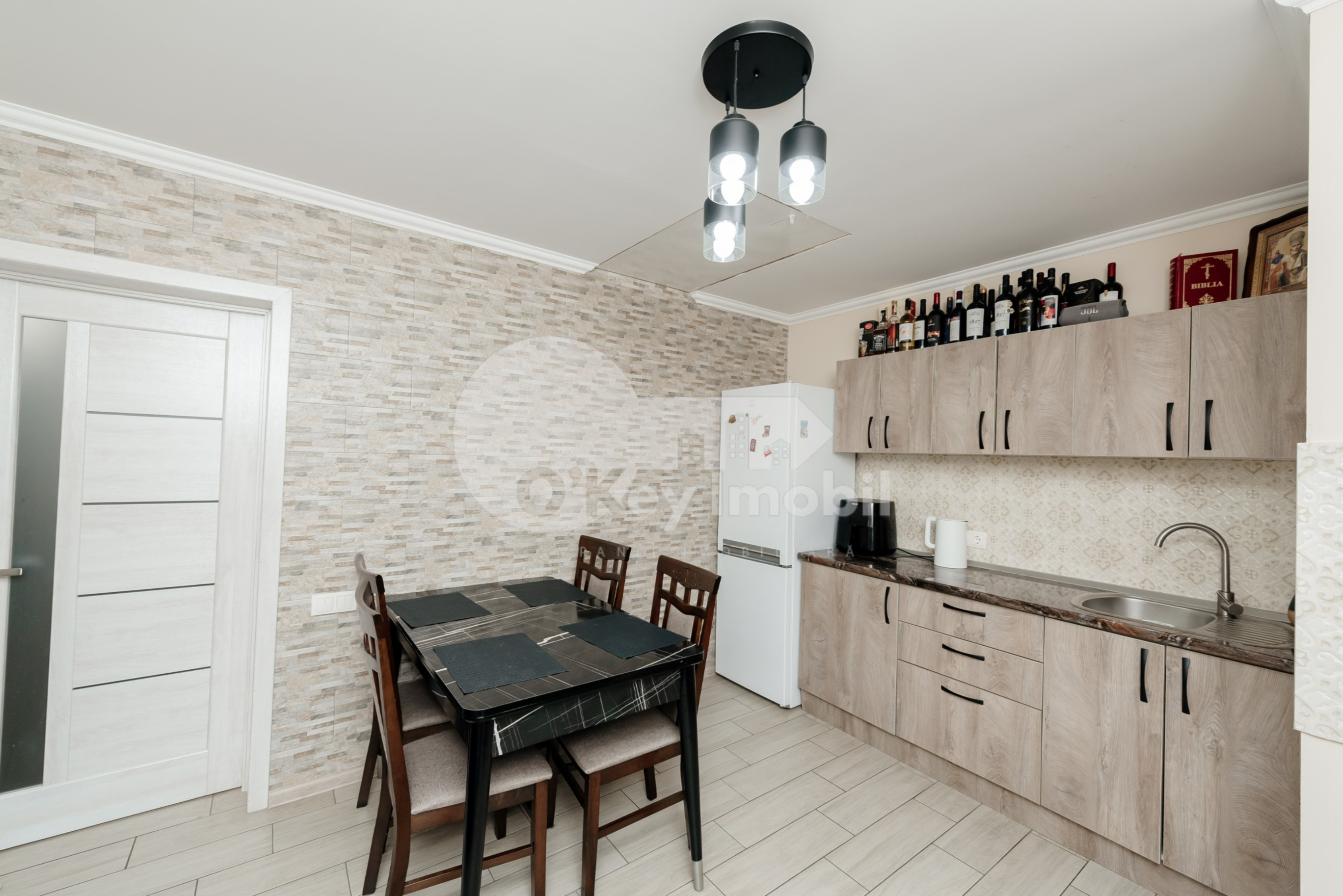 Casă, Buiucani, ZĂVOIULUI