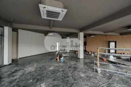 Комм. помещение, СТЭВЧЕНЫ