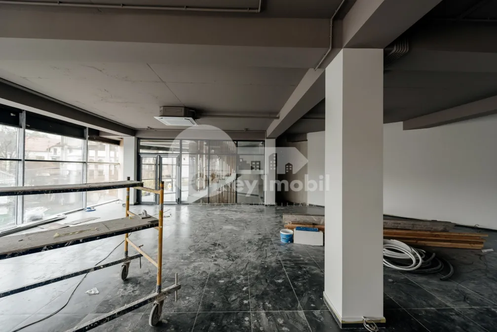 Комм. помещение, СТЭВЧЕНЫ