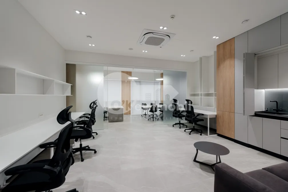 Офис, Буюканы, КАЛЯ ЕШИЛОР