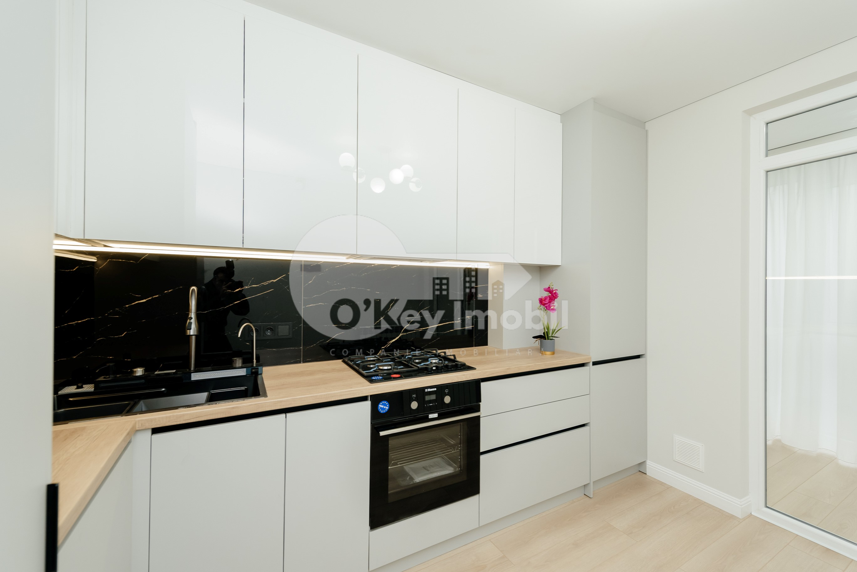 Apartament, Buiucani, VASILE LUPU