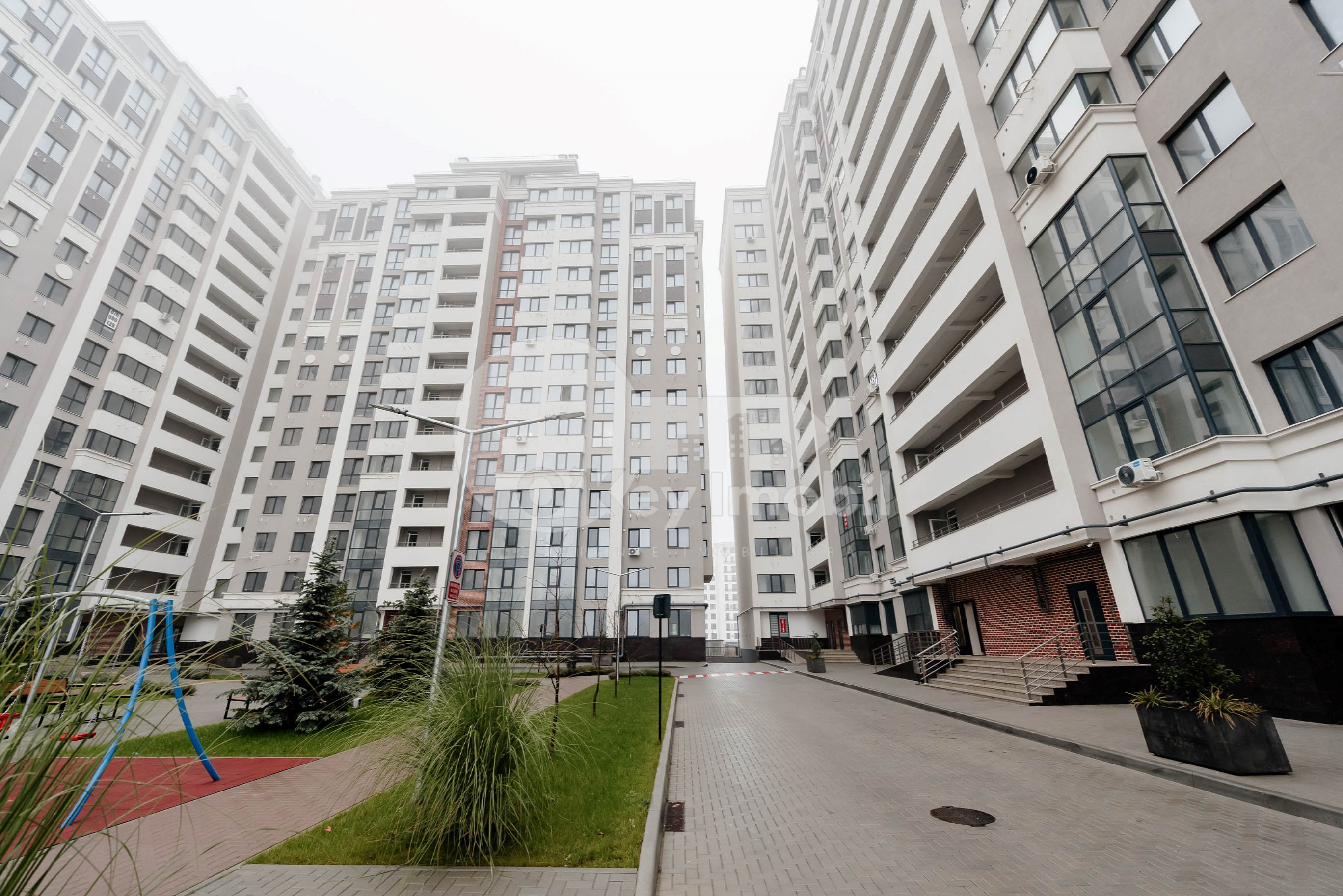 Apartament, Buiucani, VASILE LUPU