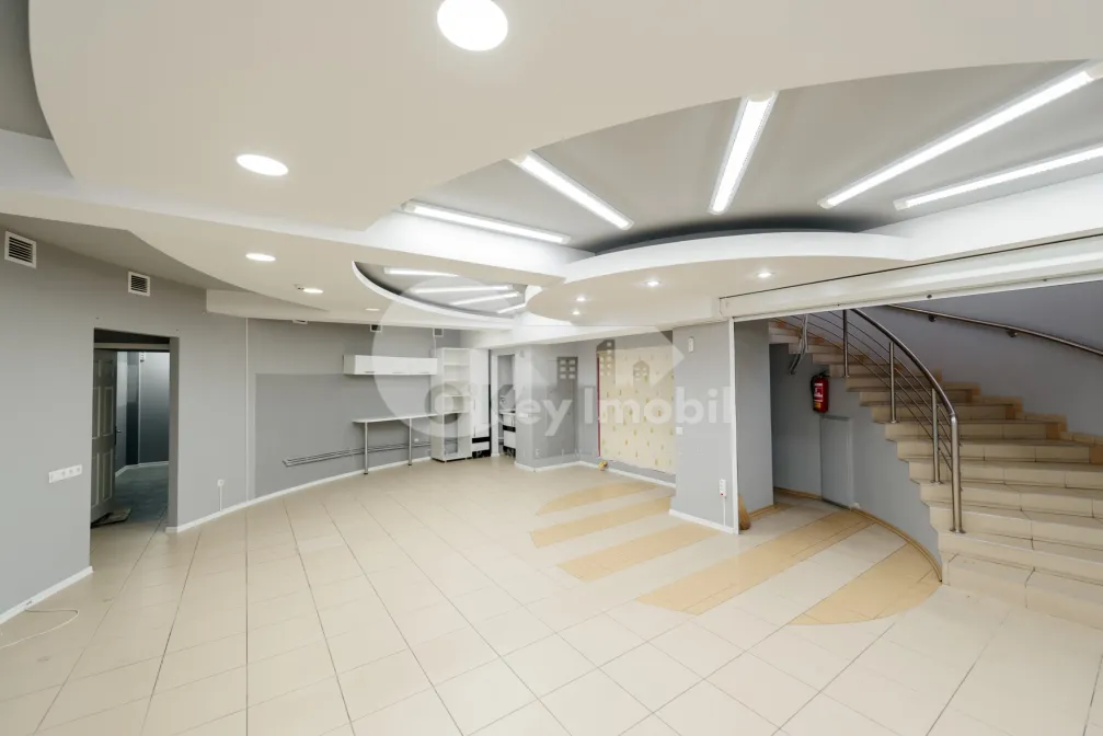 Комм. помещение, Центр, 31 АВГУСТА