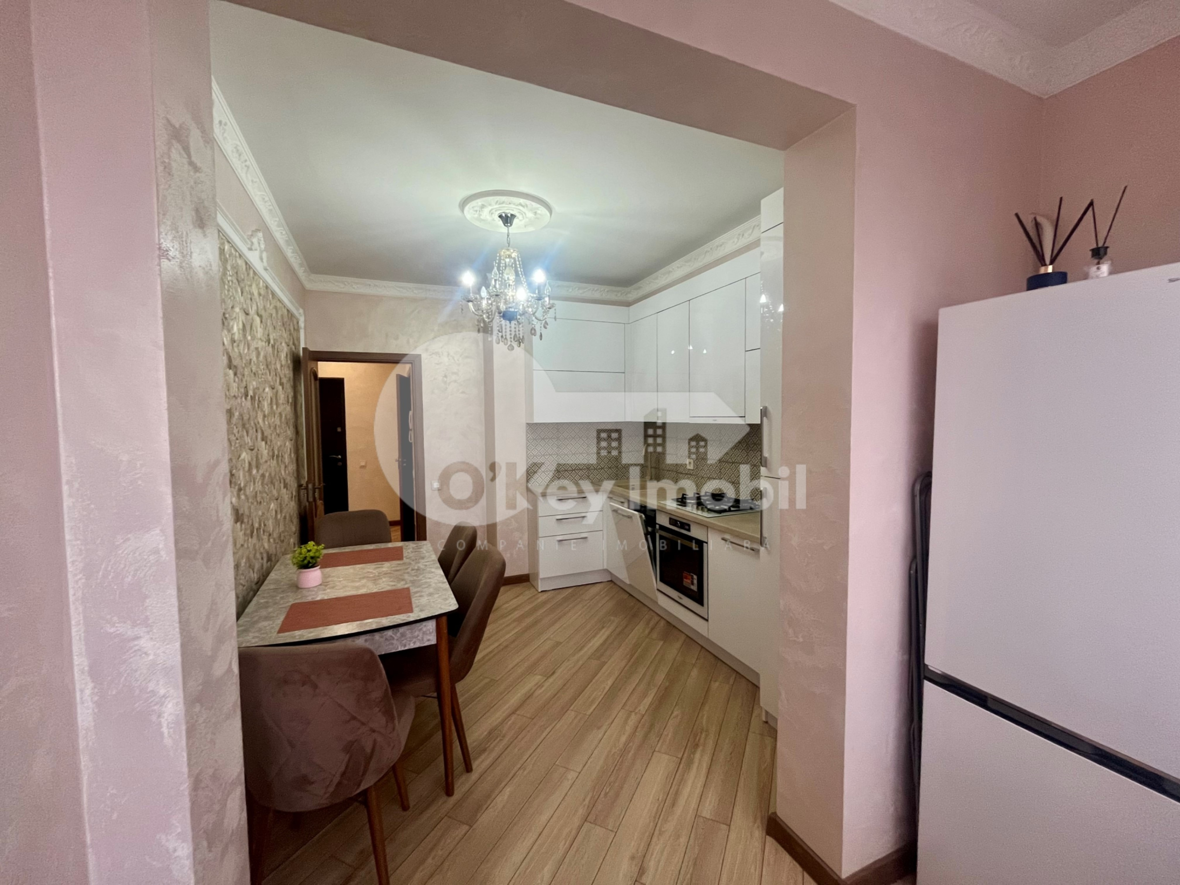 Apartament, Botanica, TUDOR STRIȘCĂ