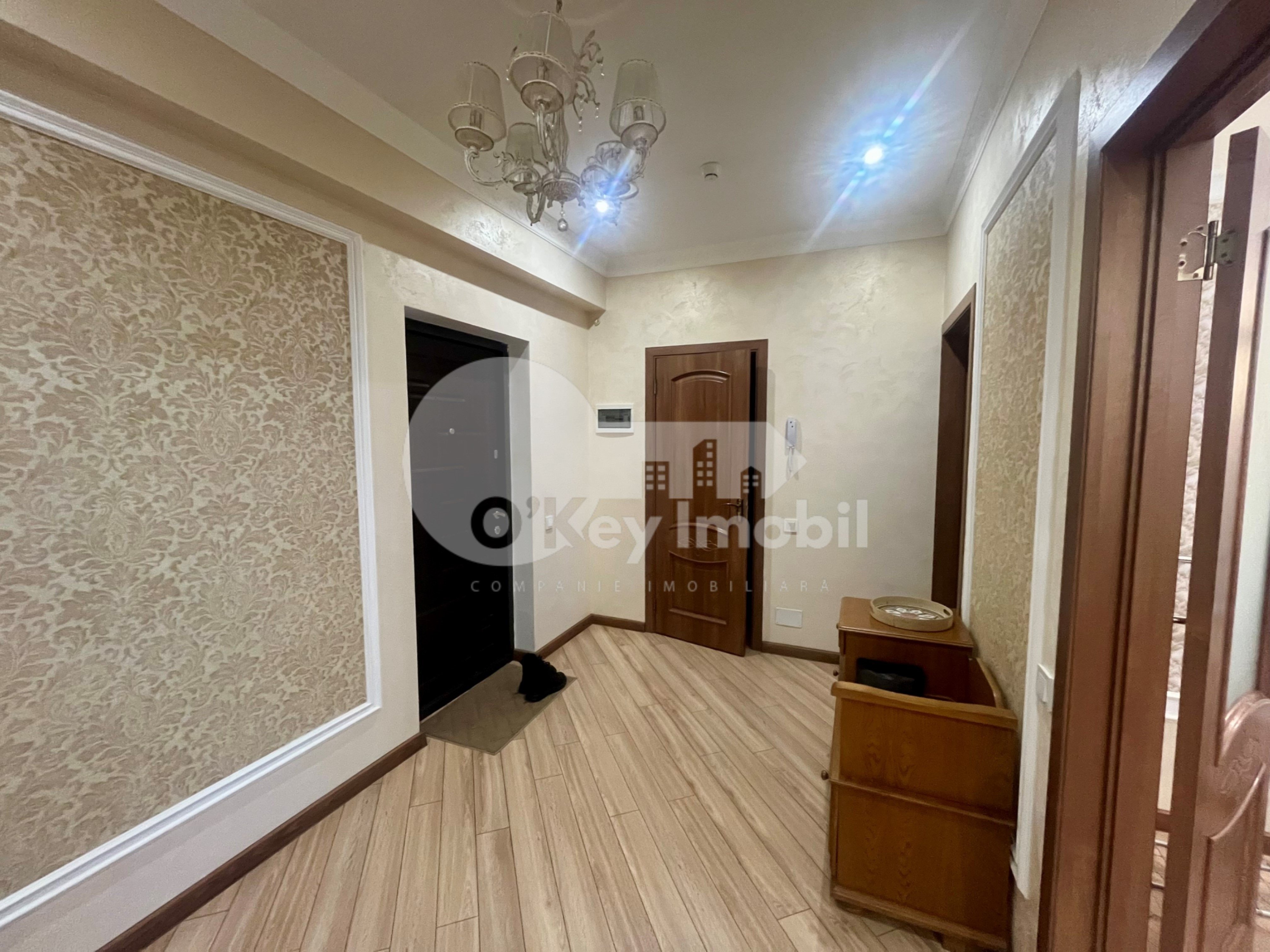 Apartament, Botanica, TUDOR STRIȘCĂ