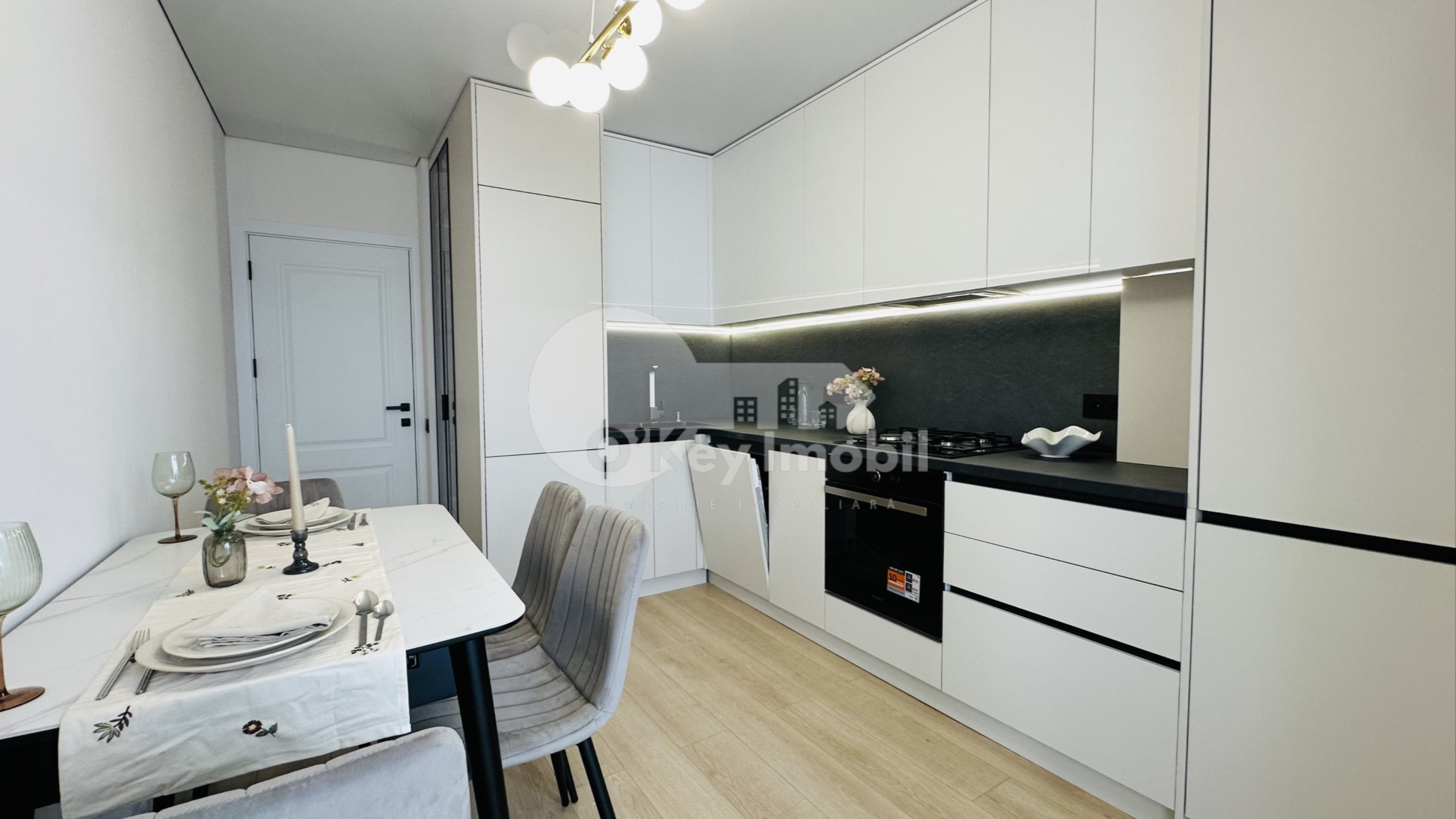 Apartament, Buiucani, VASILE LUPU