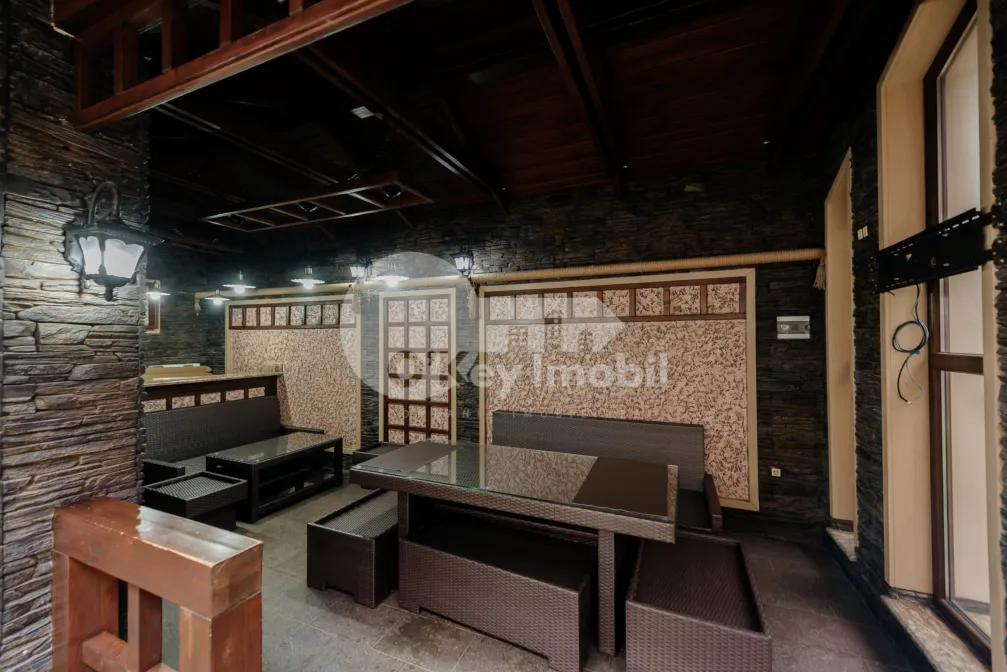 Дом, БУЮКАНЫ