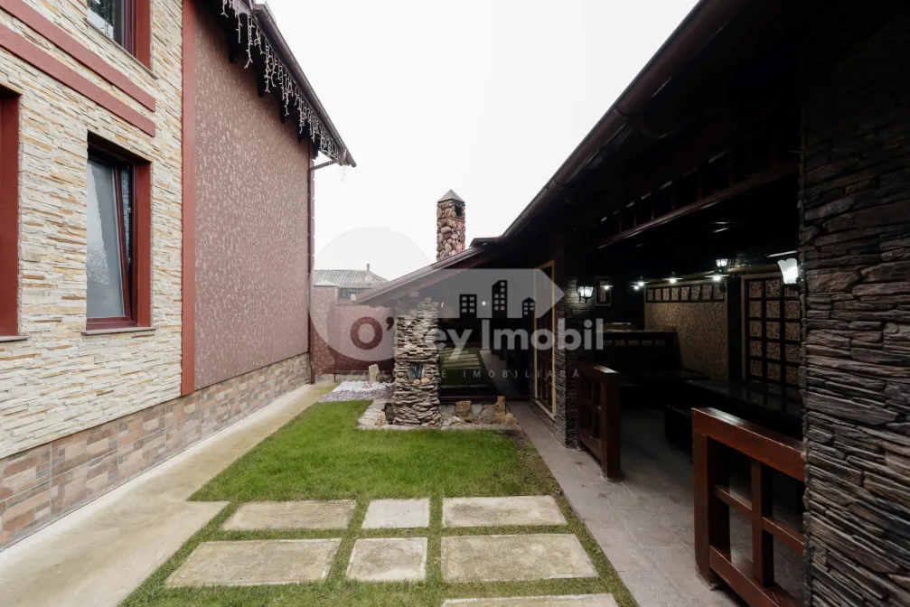 Дом, БУЮКАНЫ