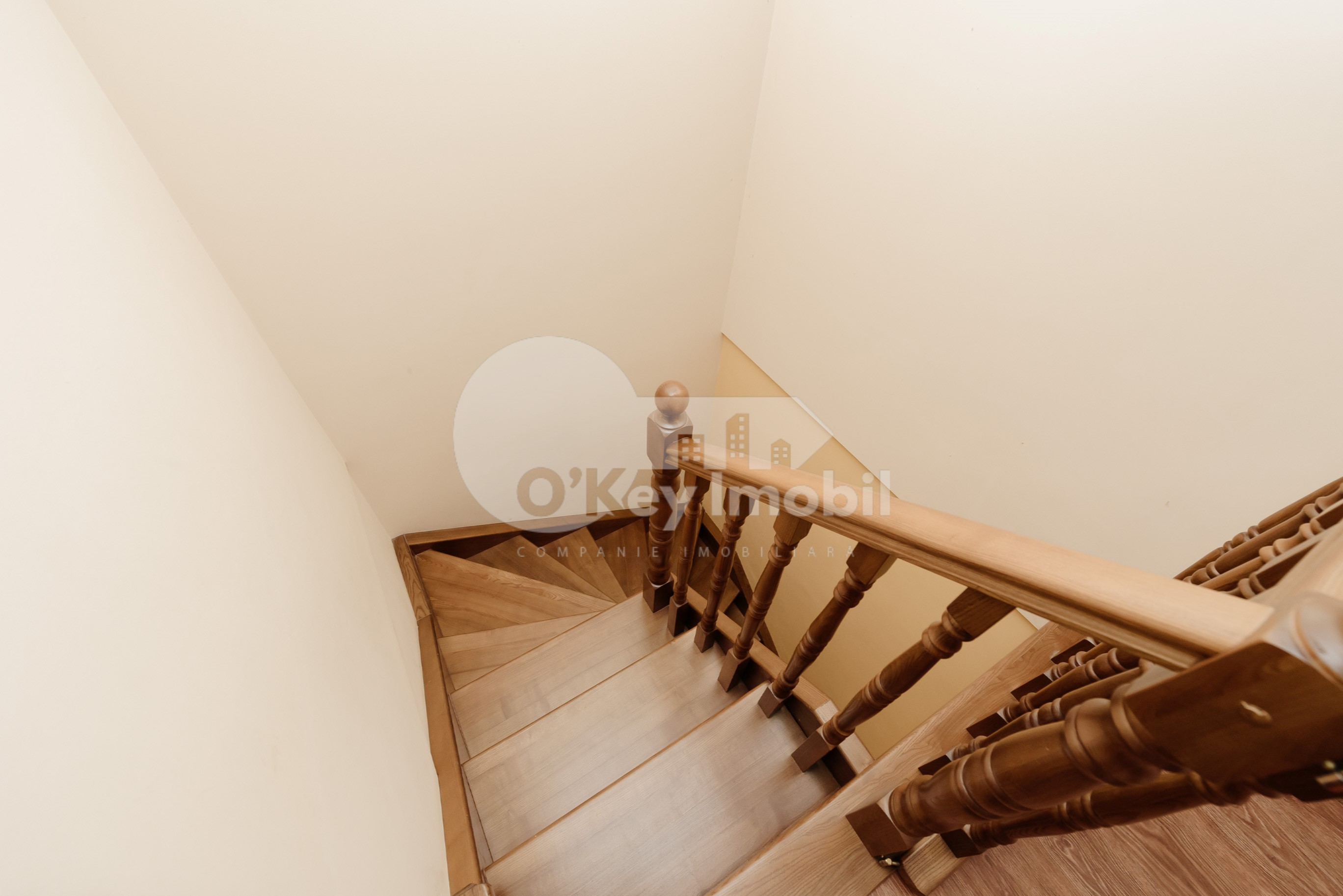 Apartament, Poșta Veche, CEUCARI