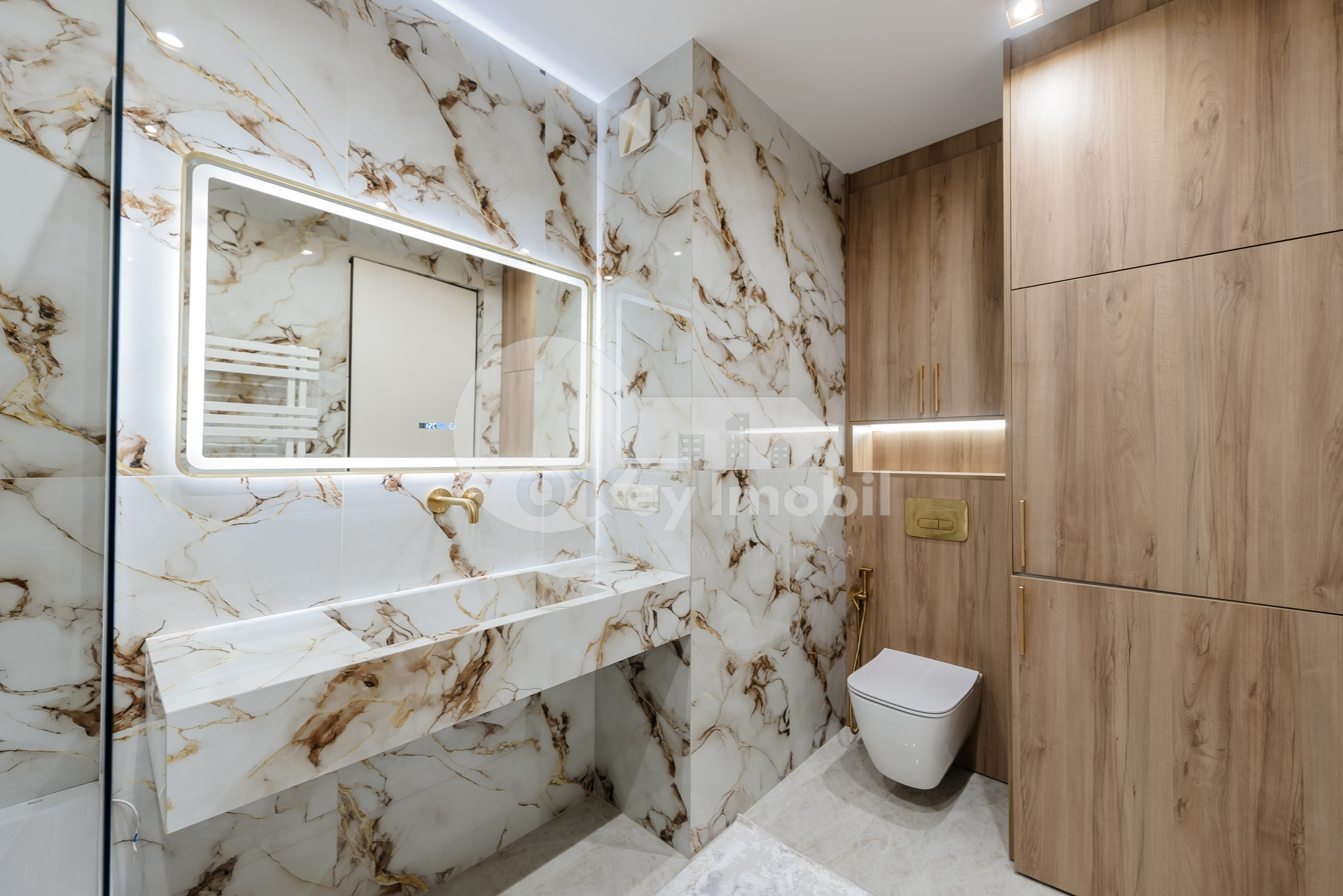 Apartament, Buiucani, VASILE LUPU