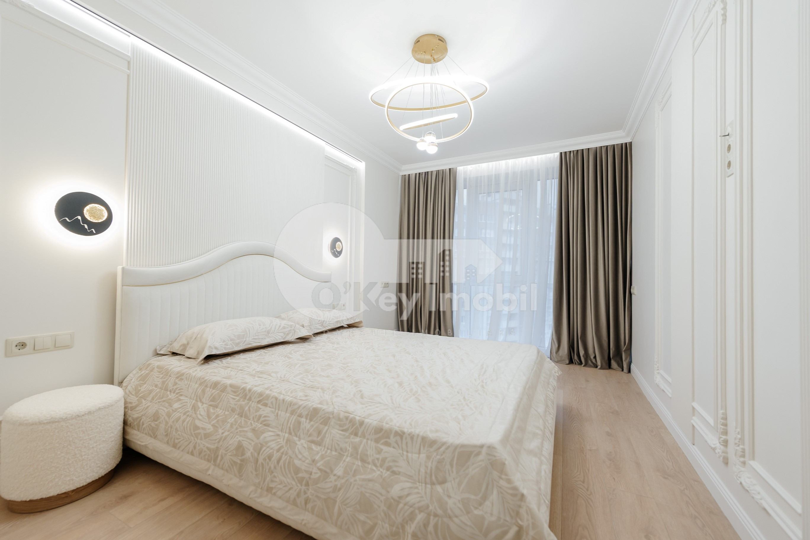 Apartament, Buiucani, VASILE LUPU