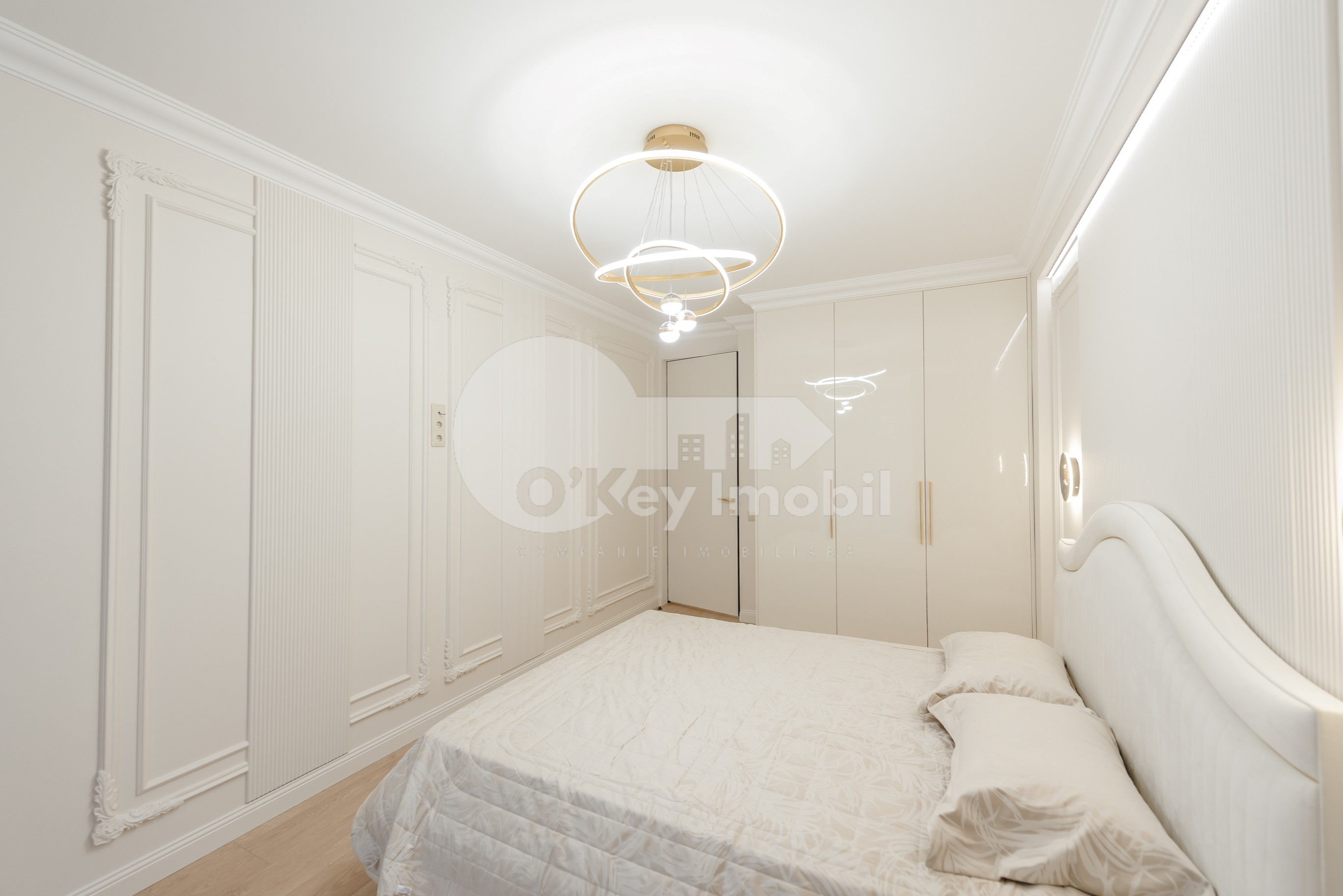 Apartament, Buiucani, VASILE LUPU