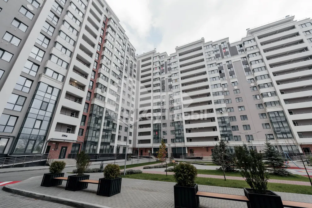 Apartament, Buiucani, VASILE LUPU