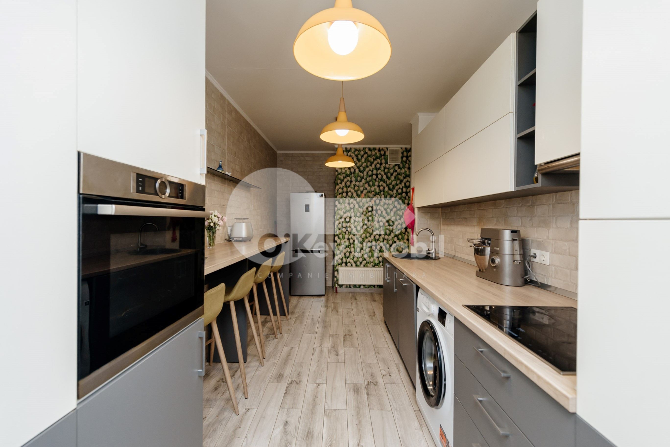 Apartament, Centru, MELESTIU