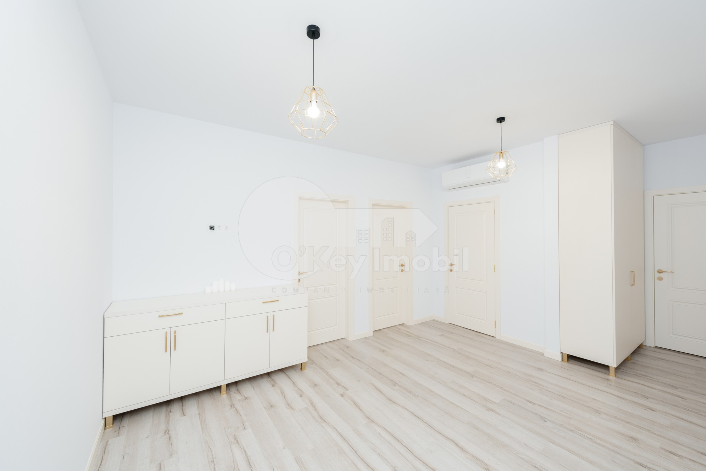 Apartament, Centru, IVAN ZAIKIN