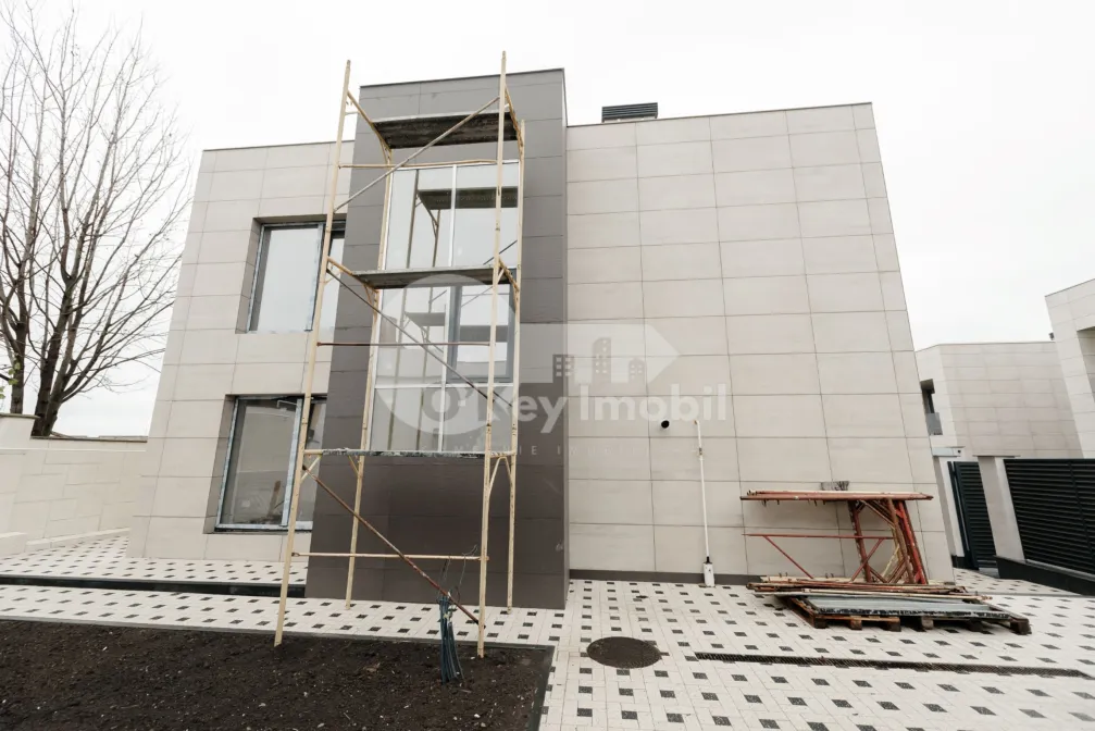 Дом, Рышкановка, УЛ. ЧИКАГО