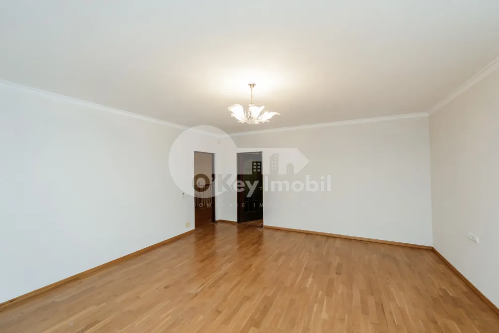 Комм. помещение, Рышкановка, СПАРТАКУС