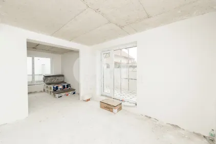 Дом, Рышкановка, УЛ. ЧИКАГО