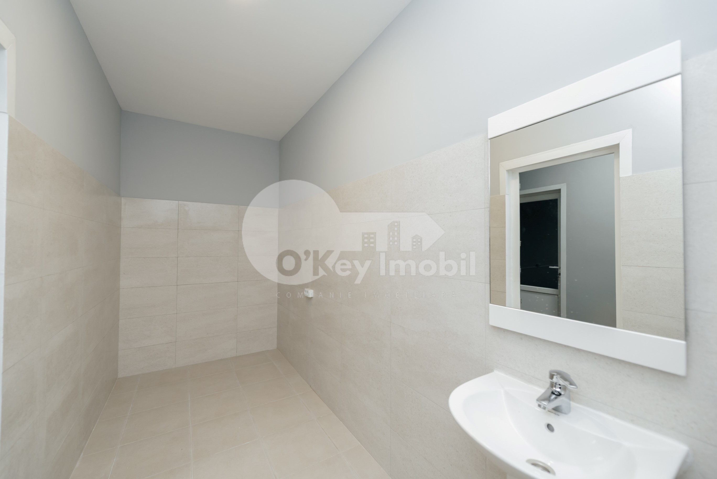 Oficiu, Buiucani, BUCURIEI