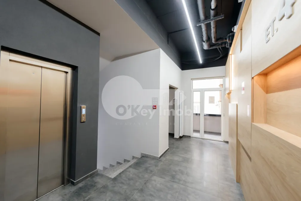 Офис, Ботаника, КОНСТАНТИН БРЫНКУШ