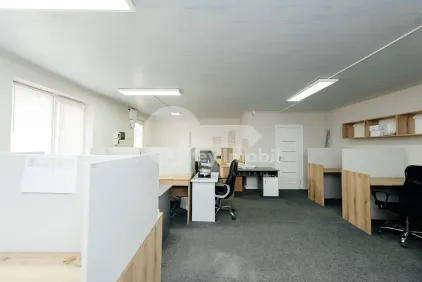 Офис, Ботаника, МУНЧЕШТЬ