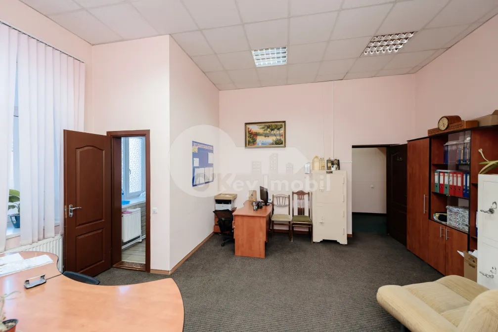 Офис, Центр, КОЛУМНА