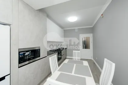 Apartament, Râșcani, CARIEREI