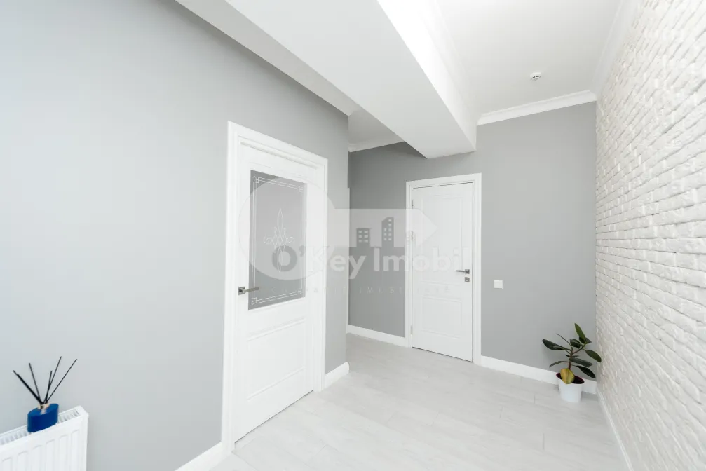 Apartament, Râșcani, CARIEREI