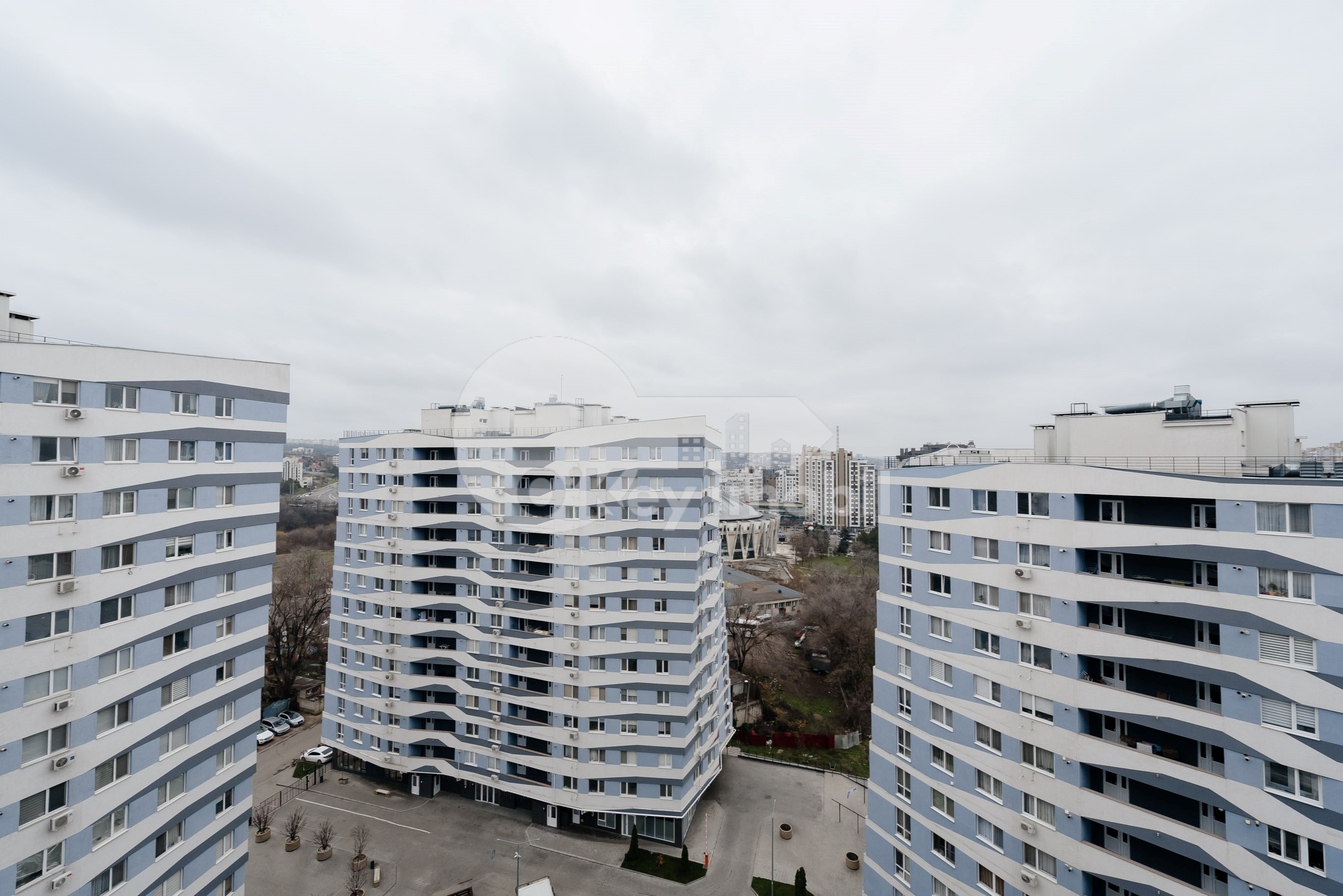 Apartament, Râșcani, CARIEREI