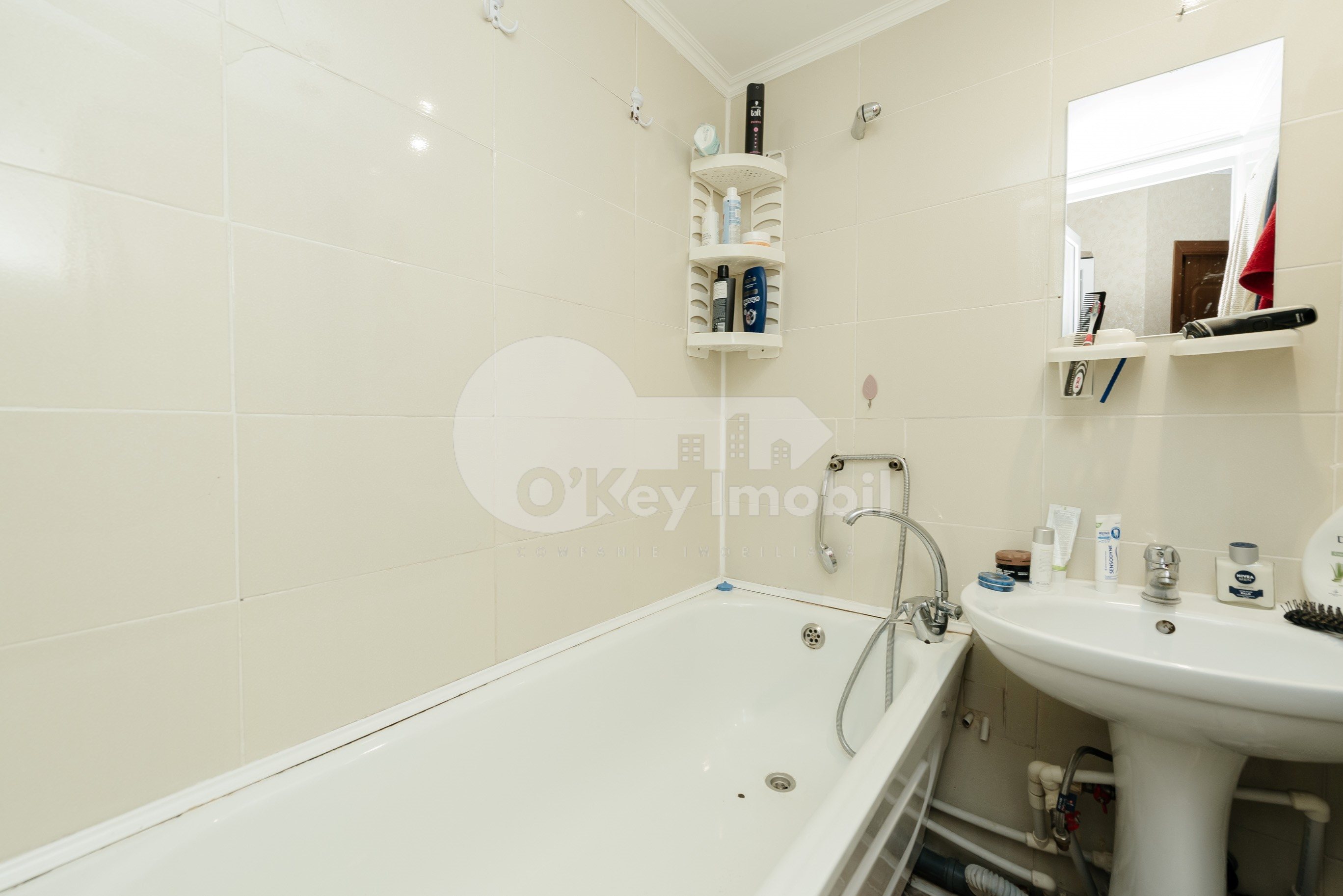 Apartament, Poșta Veche, GHEORGHE MADAN