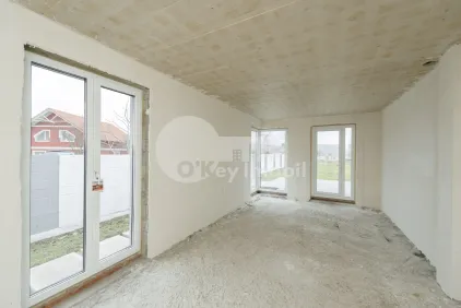 Дом, КОЖУШНА