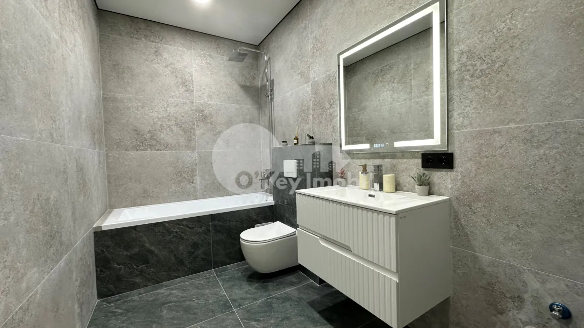 Квартира, ДУМБРАВА