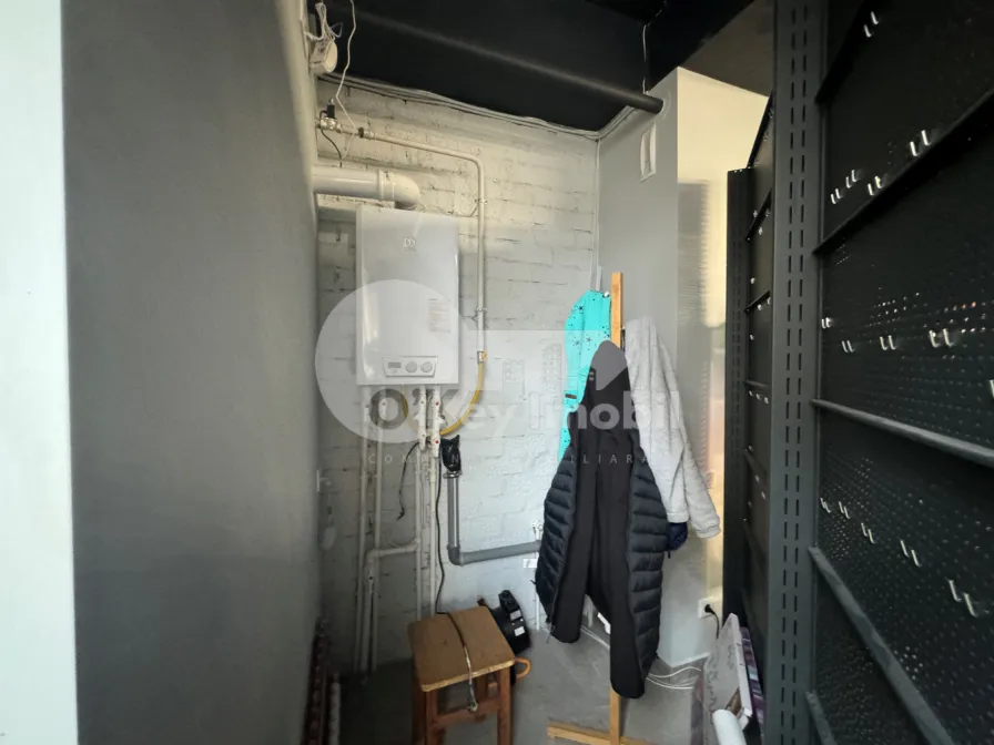 Комм. помещение, Центр, АЛБИШОАРА